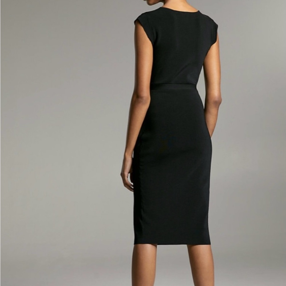 Aritzia Babaton black midi dress size L